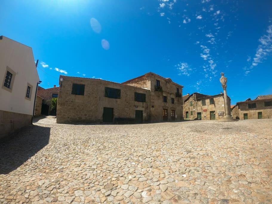 Casa Da Praca Villa Freixo de Numao Bagian luar foto